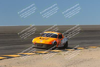 media/Oct-15-2023-Lucky Dog Racing Chuckwalla (Sun) [[f659570f60]]/2nd Stint Bowl/